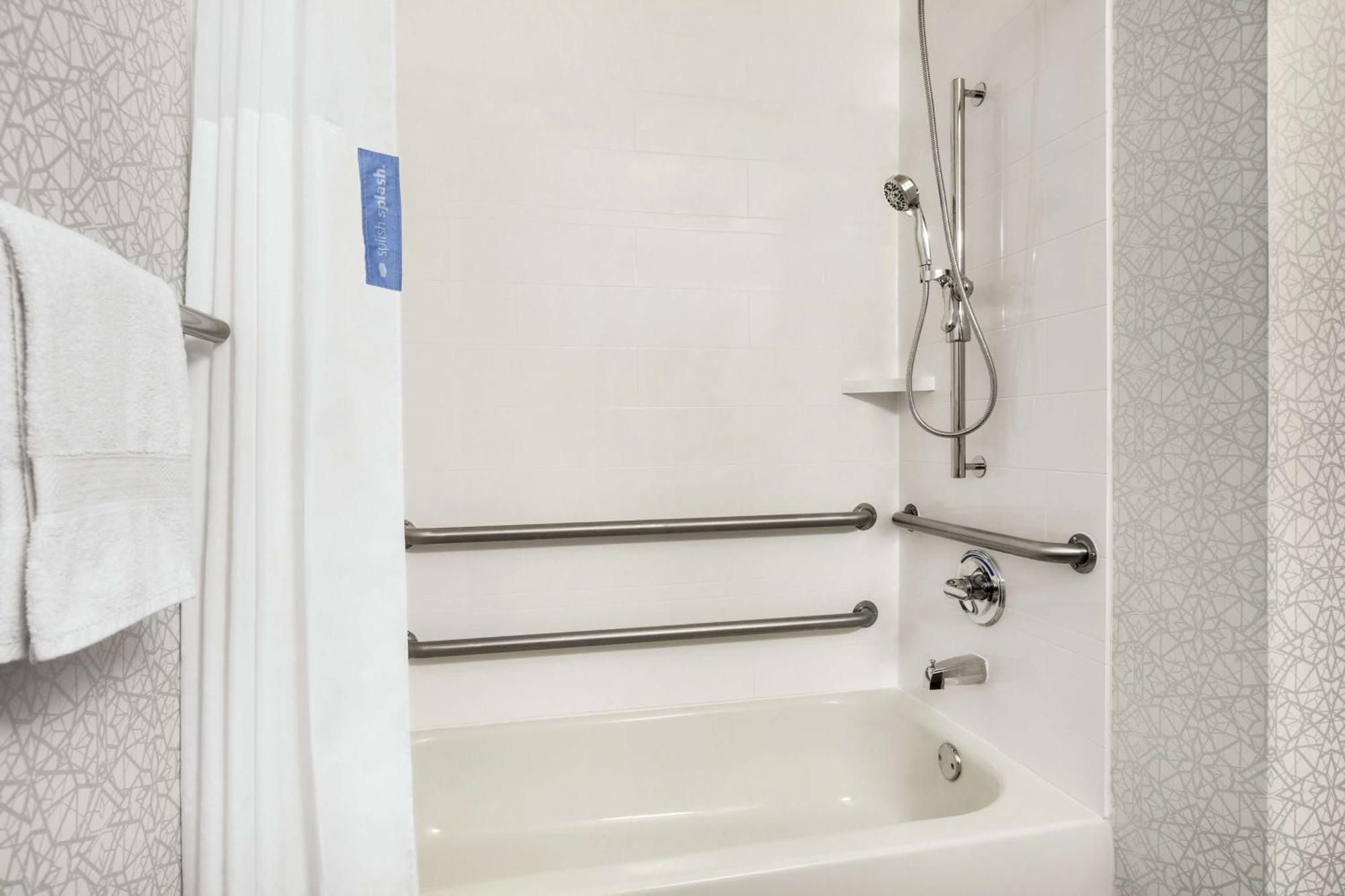 Hampton Inn Sacramento/Ранчо Кордова Экстерьер фото