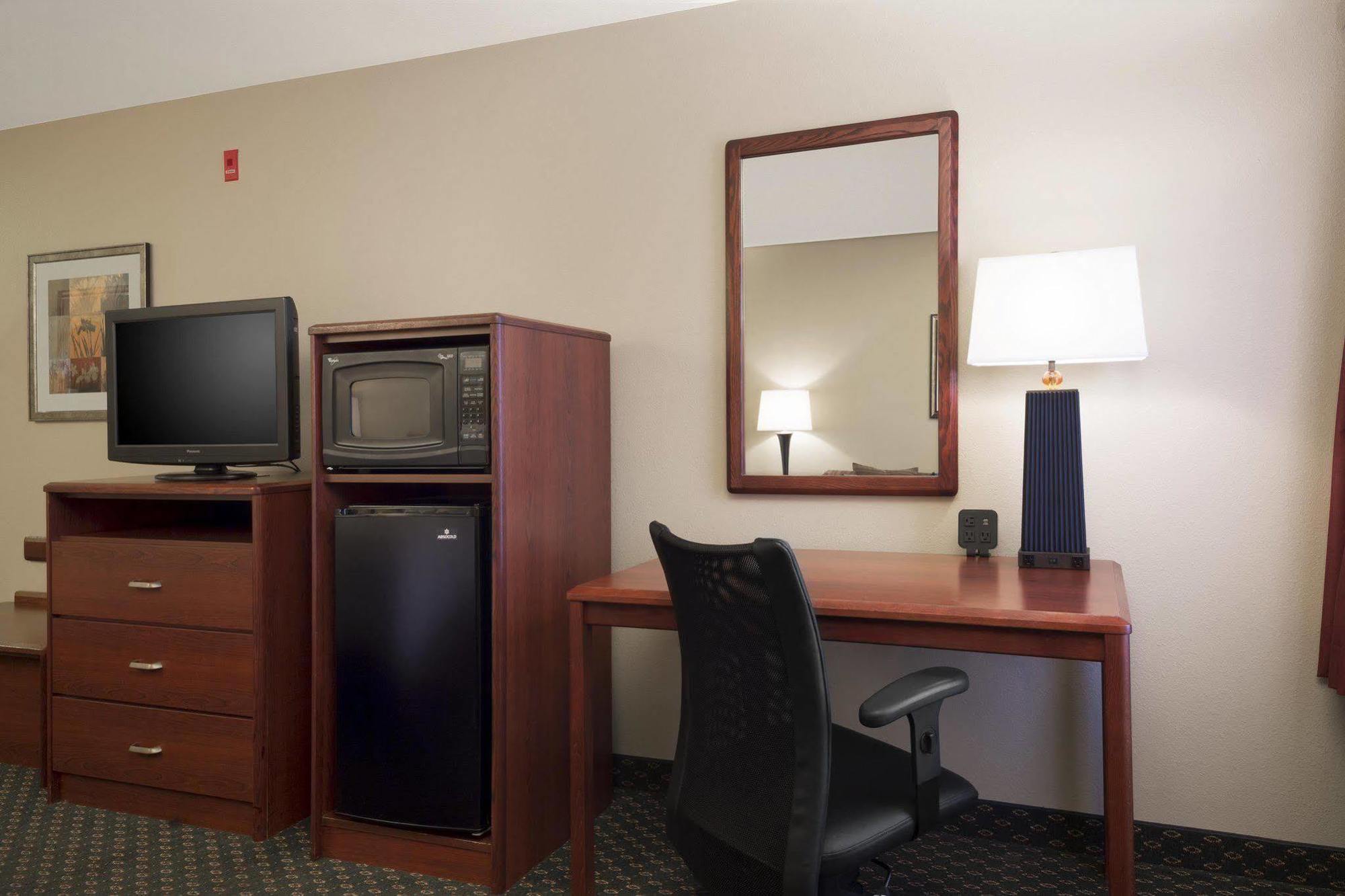 Hampton Inn Sacramento/Ранчо Кордова Экстерьер фото