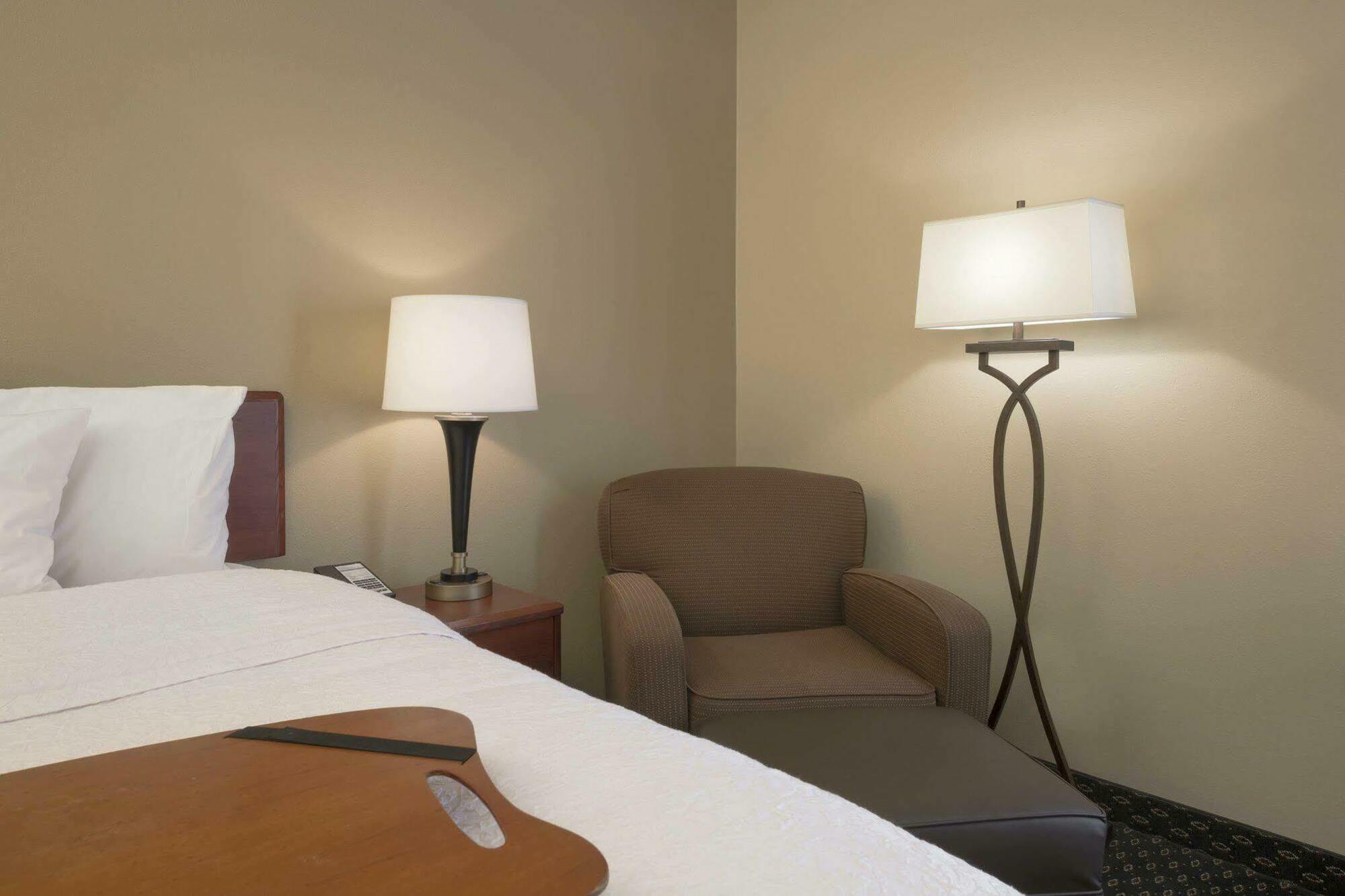 Hampton Inn Sacramento/Ранчо Кордова Экстерьер фото